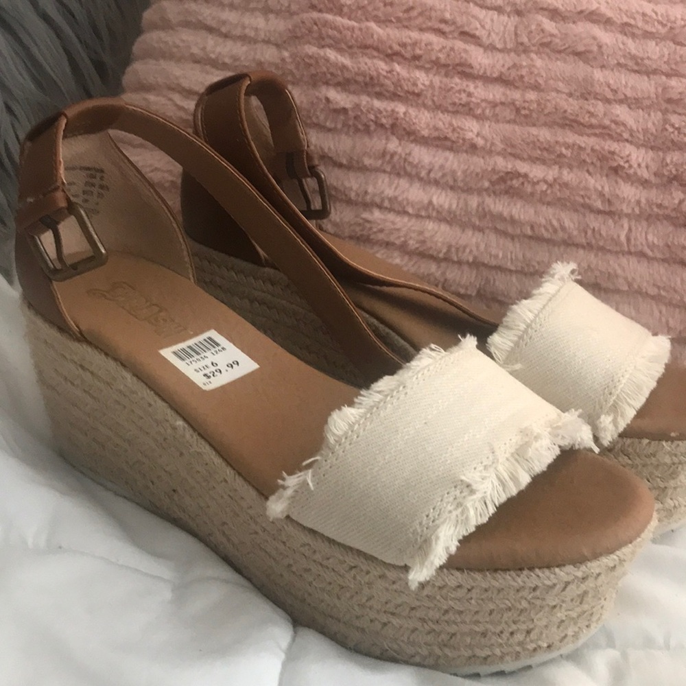 Platform shoes !